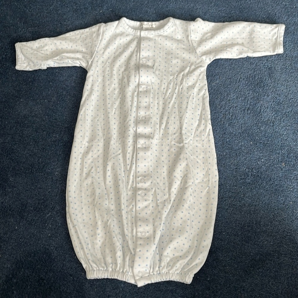 kissy kissy button closure gown